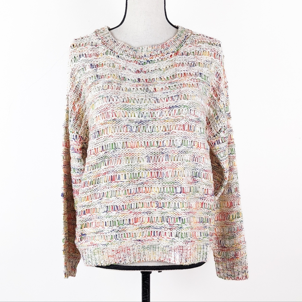 🦋LAST🦋 NWT Storia Rainbow Thread Sweater, Size Medium